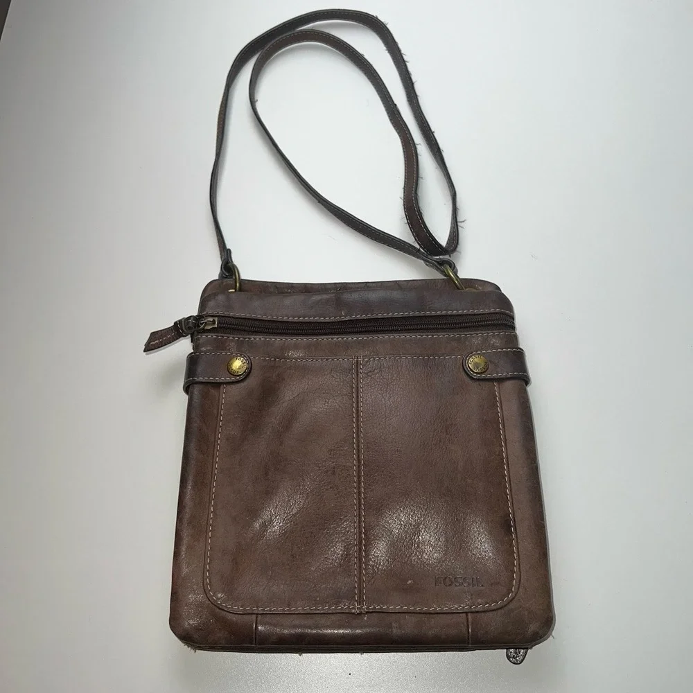 Vintage FOSSIL Brown Full Grain Soft Leather Crossbody Shoulder Bag